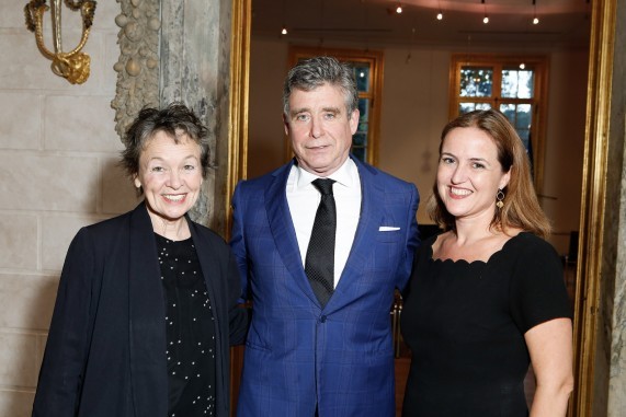 Laurie Anderson and Jay McInerney to Receive Insignia of Officer of the Order of Arts and Letters