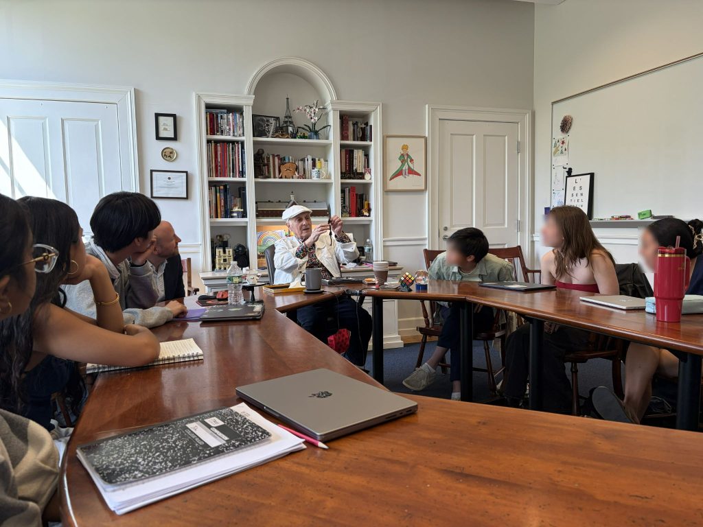 Brian Jacobs, Chair of the Language Department at the Lawrenceville School, welcomed Michel Ocelot. © de•Passage by Nawelle 